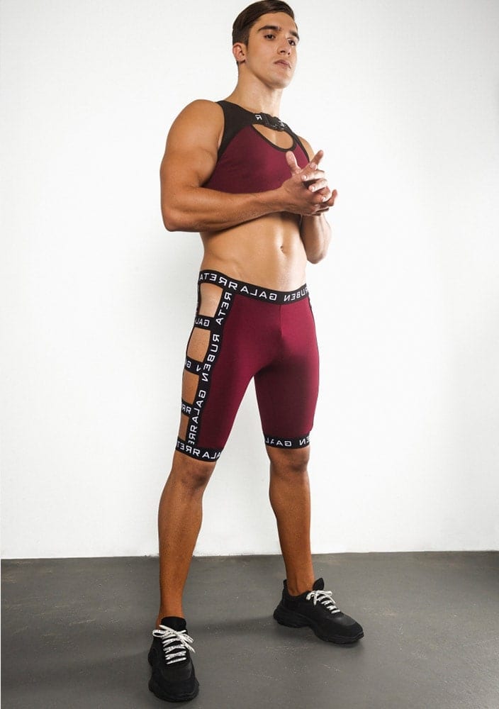 Short brandy fit leggings for men by Ruben Galarreta