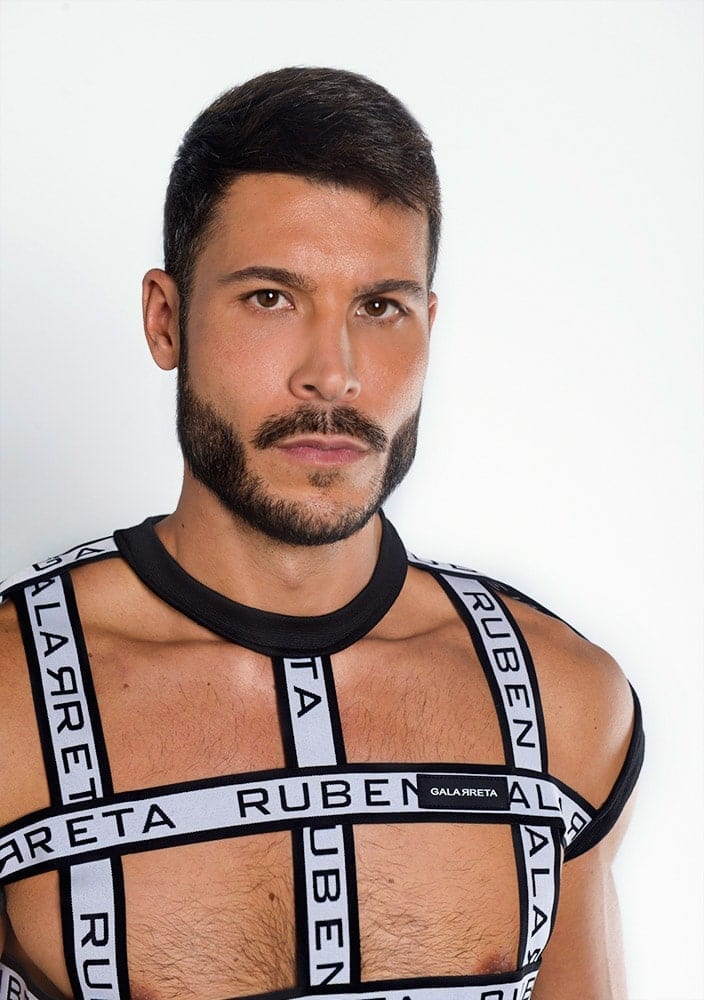 Ways of wearing a chest Harness for men . Part I - Ruben Galarreta