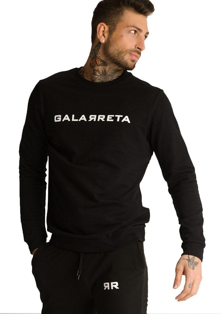 SUDADERA NEGRA ESSENTIALS - Ruben Galarreta Tienda